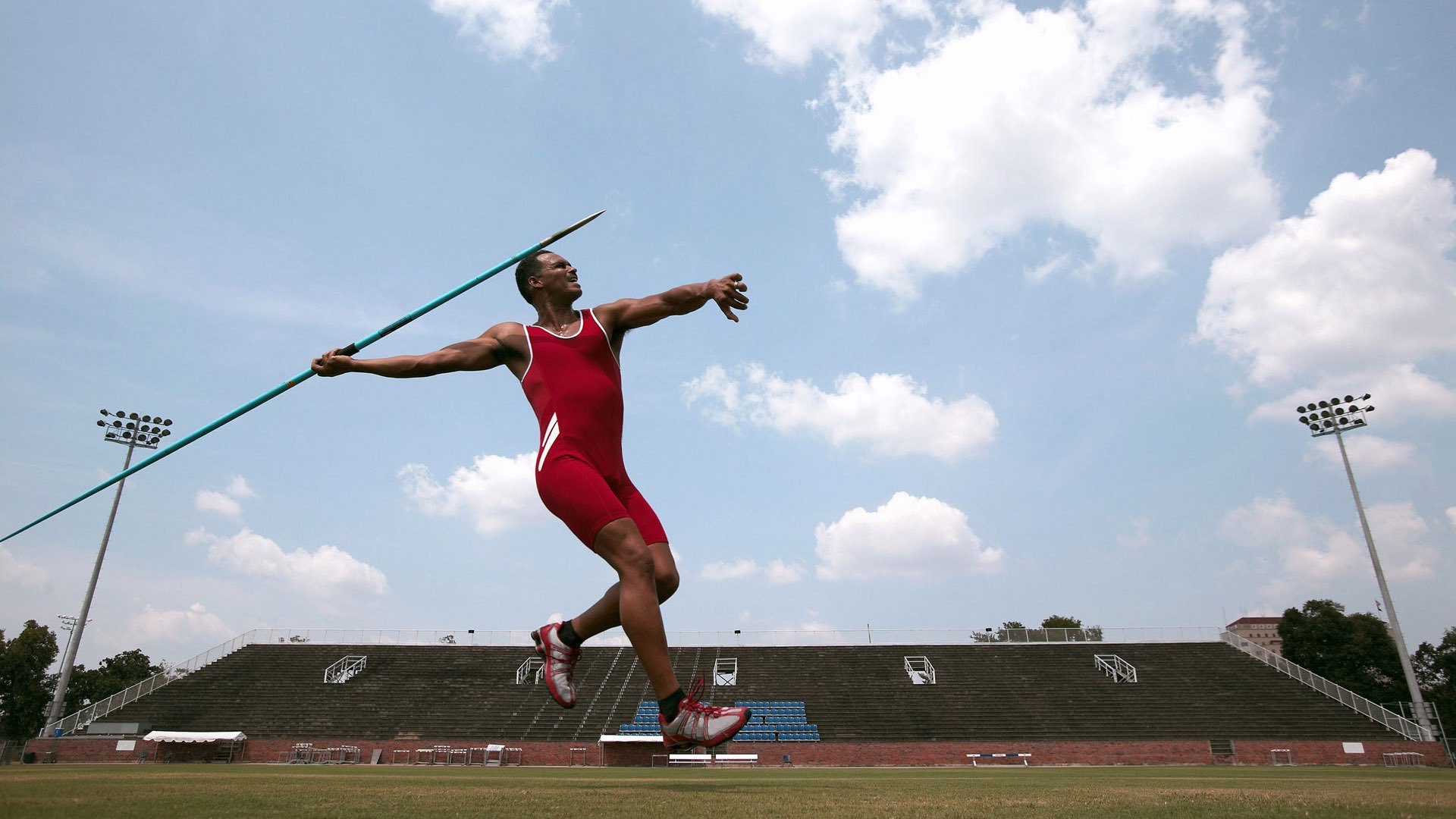 摩洛哥队在巴黎奥运会男足比赛中获得铜牌，创历史